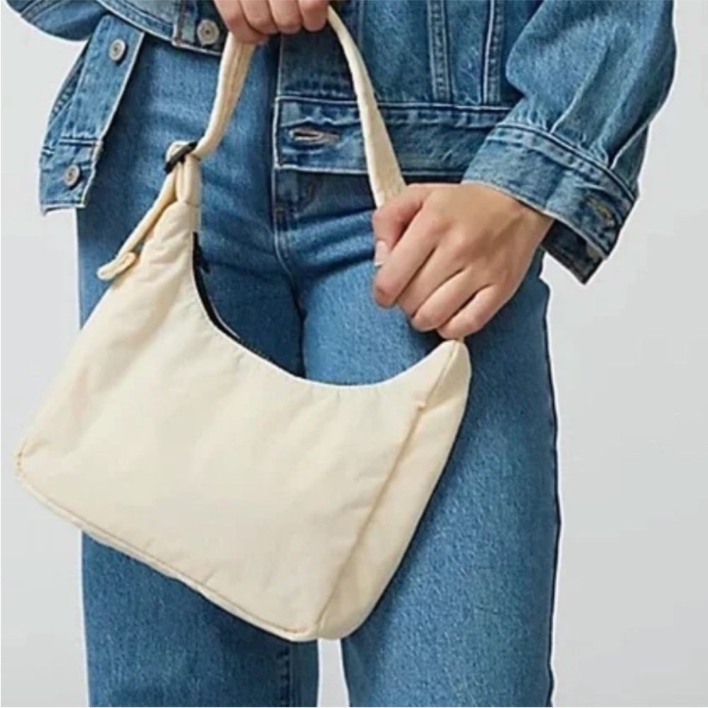 Ivory Mini Nylon Shoulder Baggu